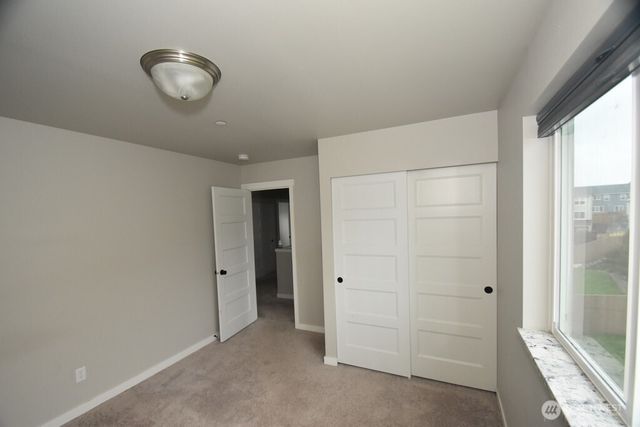 4015 60th Avenue NE, Marysville, WA 98270