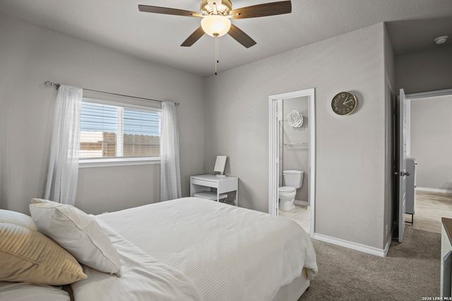 2047 Silver Oaks, San Antonio, TX 78213