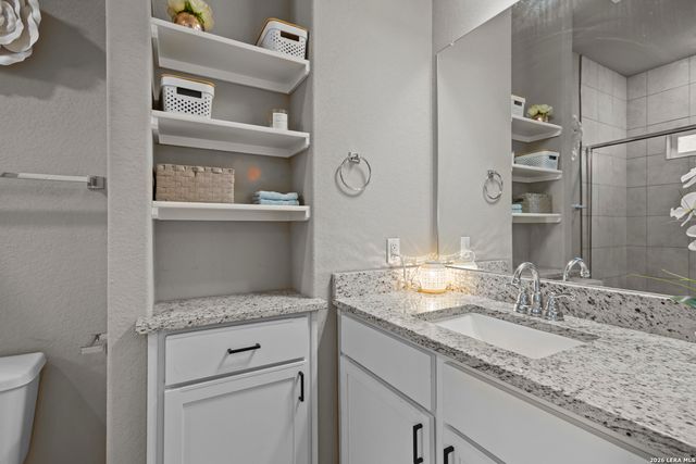 2047 Silver Oaks, San Antonio, TX 78213