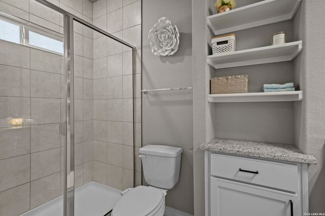 2047 Silver Oaks, San Antonio, TX 78213