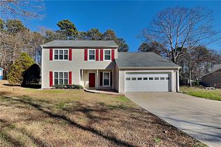 1160 Creekwood Cove, Lawrenceville, GA 30046