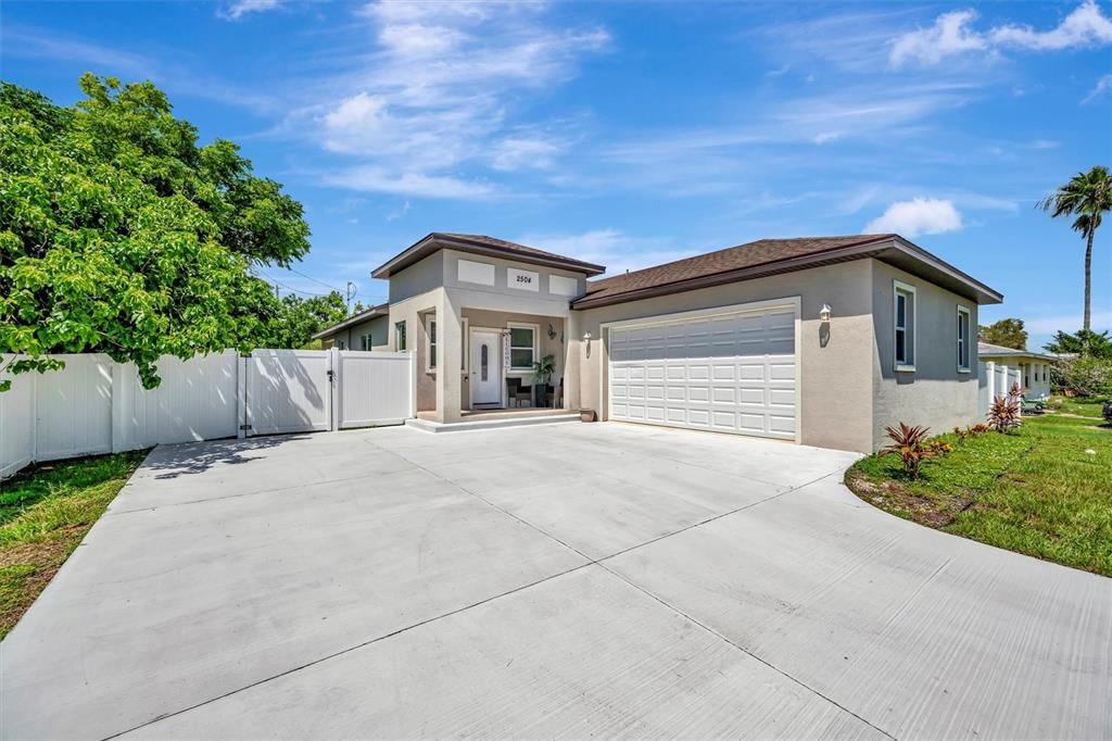 2504 FLORIDA BOULEVARD, Bradenton, FL 34207