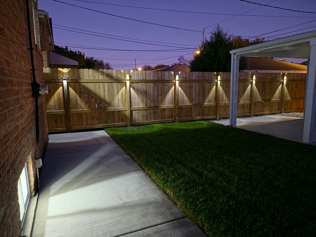 5711 S Mayfield Avenue, Chicago, IL 60638