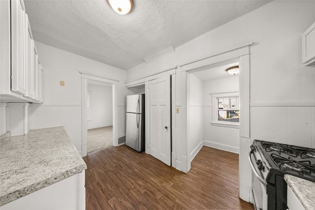 1344 45th Street, Des Moines, IA 50311