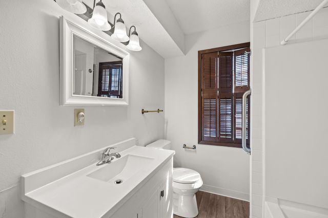 1344 45th Street, Des Moines, IA 50311