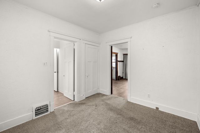 1344 45th Street, Des Moines, IA 50311