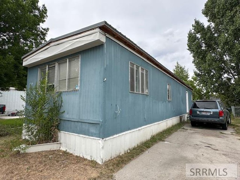 Image 1 of property listing at 514 Laurel Drive, Rexburg, ID 83440