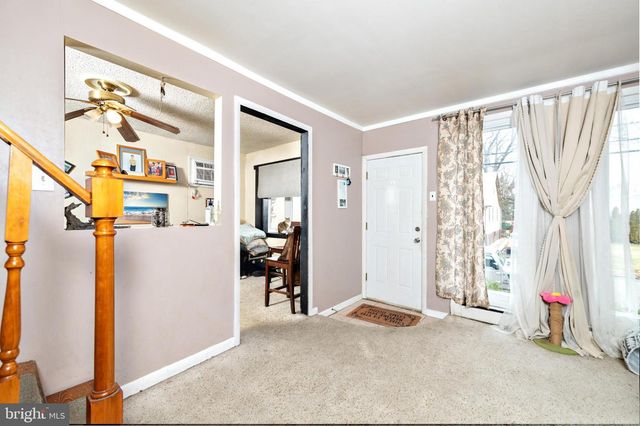 27 LINCOLN AVE, Mount Ephraim, NJ 08059