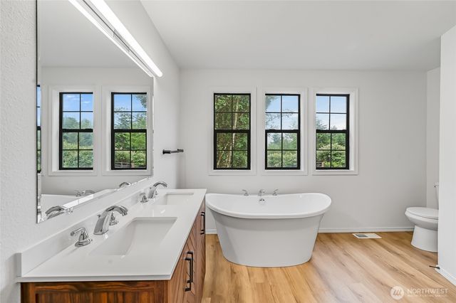 13428 SE 302nd Place, Auburn, WA 98092