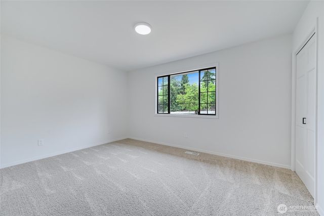 13428 SE 302nd Place, Auburn, WA 98092