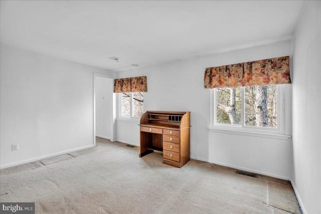 15 QUEEN ANNE CT, Marlton, NJ 08053