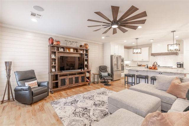 6402 Kenslow Drive, Stillwater, OK 74074