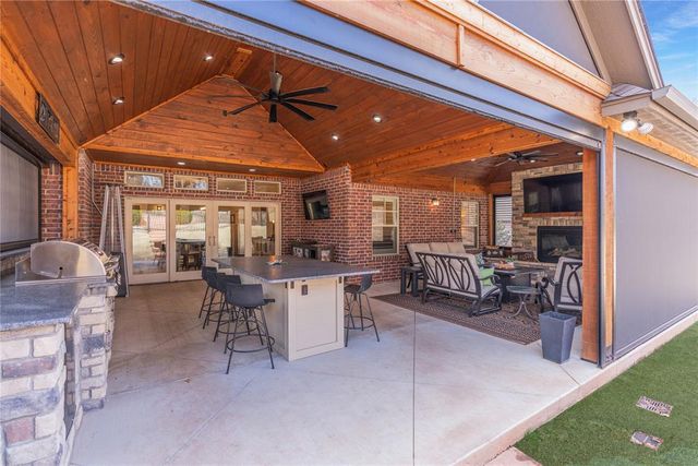 6402 Kenslow Drive, Stillwater, OK 74074