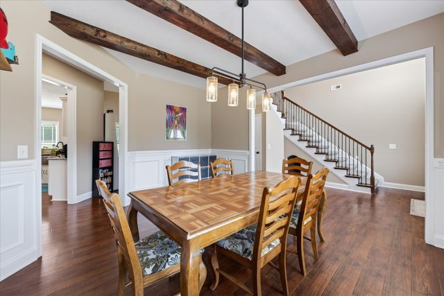 992 Promenade Dr, Adams, TN 37010