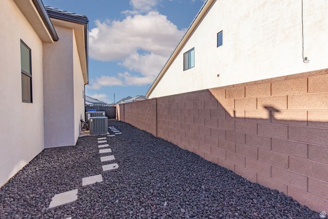 4147 S 490 E, Washington, UT 84780