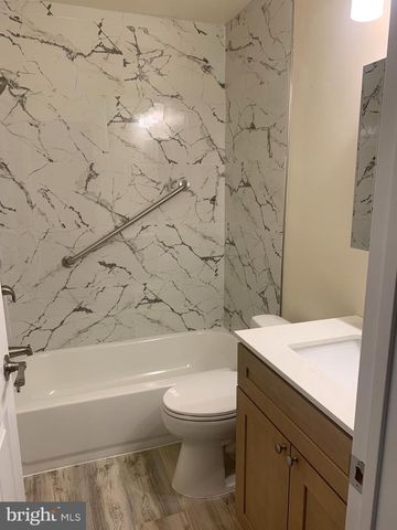 442A THORNWOOD DR, Mount Laurel, NJ 08054