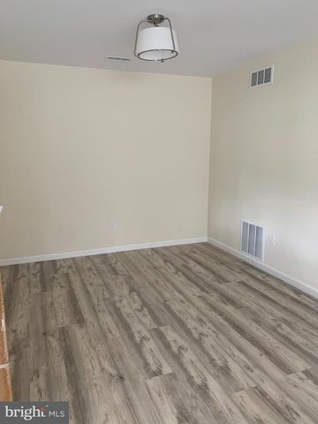 442A THORNWOOD DR, Mount Laurel, NJ 08054