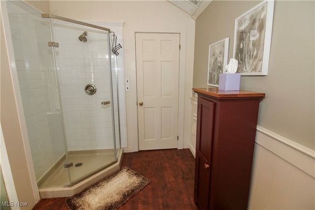 8021 Valley View Road, Hudson, OH 44236