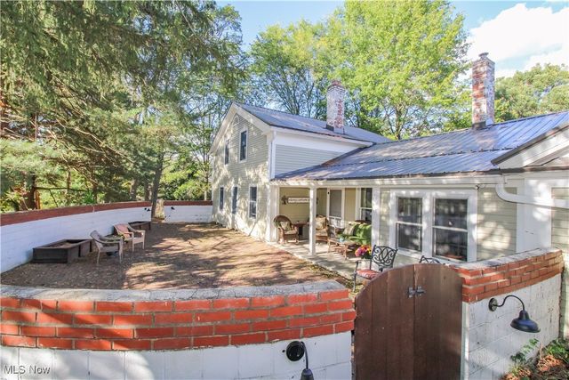 8021 Valley View Road, Hudson, OH 44236