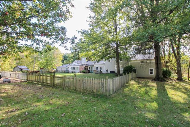 8021 Valley View Road, Hudson, OH 44236