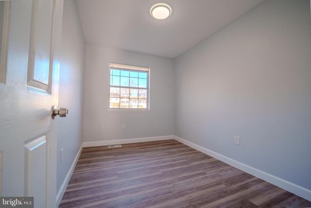 4415 ENSBROOK LN, Woodbridge, VA 22193