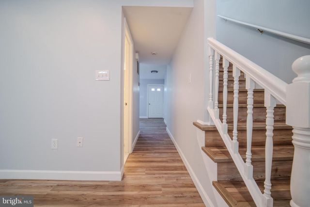 4415 ENSBROOK LN, Woodbridge, VA 22193