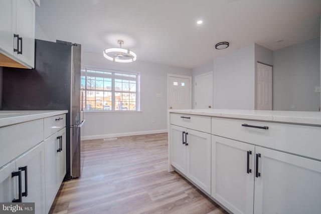 4415 ENSBROOK LN, Woodbridge, VA 22193