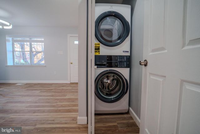 4415 ENSBROOK LN, Woodbridge, VA 22193