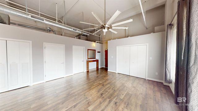 308 St Louis 101, Mobile, AL 36602