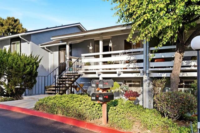 1866 Fairway Circle, San Marcos, CA 92078