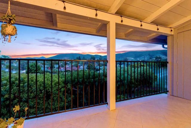 1866 Fairway Circle, San Marcos, CA 92078
