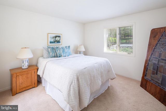 1191 PRINCETON LN, West Chester, PA 19380