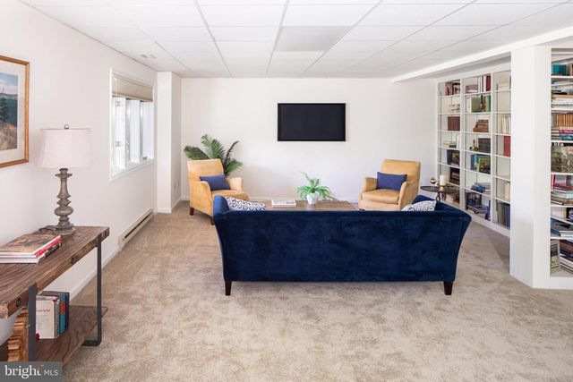 1191 PRINCETON LN, West Chester, PA 19380
