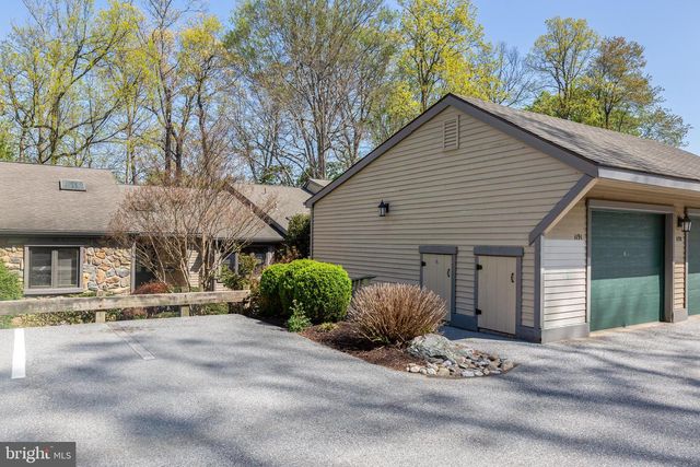 1191 PRINCETON LN, West Chester, PA 19380