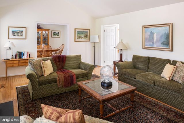 1191 PRINCETON LN, West Chester, PA 19380