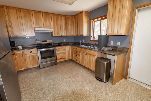 88 Eldene Court, Evansdale, IA 50707