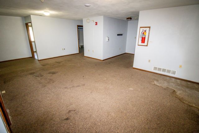 88 Eldene Court, Evansdale, IA 50707