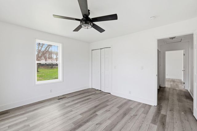 711 W James Avenue, Rossville, GA 30741