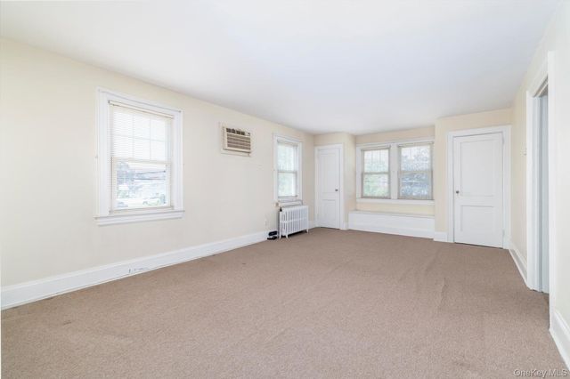 59 Hampton Road, Lynbrook, NY 11563