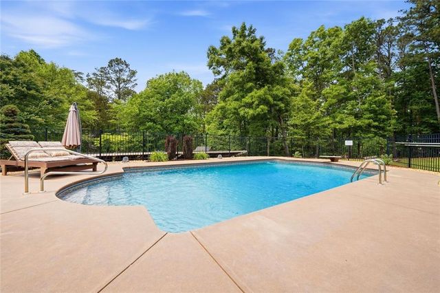 2235 Lower Burris Road, Canton, GA 30114