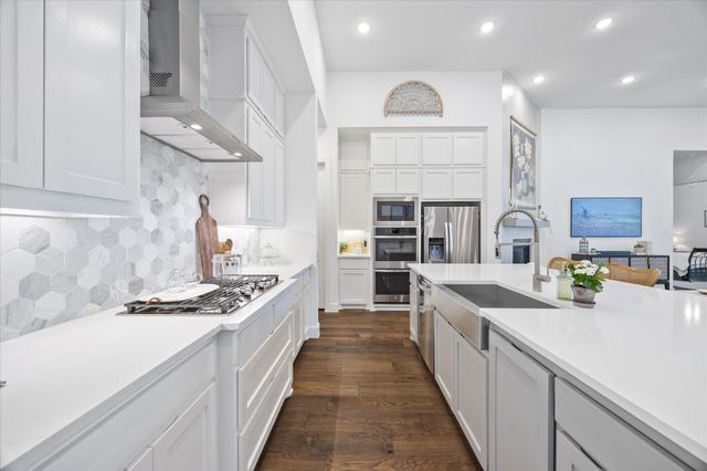 536 Petrel Drive, Rockwall, TX 75087