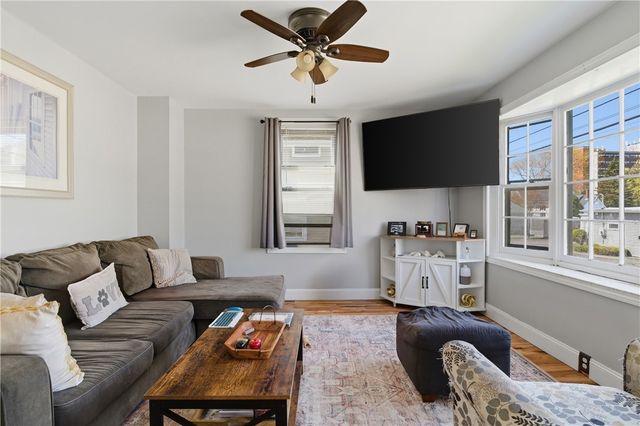 25 Hoppin Avenue, East Providence, RI 02915