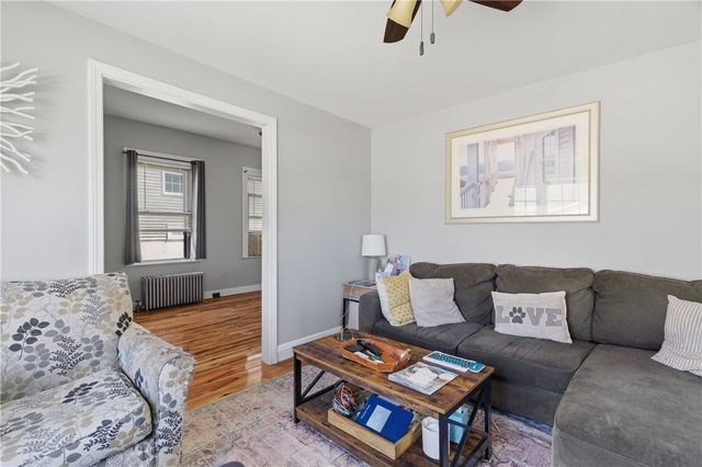 25 Hoppin Avenue, East Providence, RI 02915