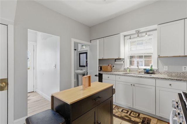 25 Hoppin Avenue, East Providence, RI 02915