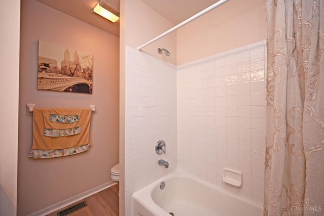 12168 Crestfield Court, Symmes Twp, OH 45249