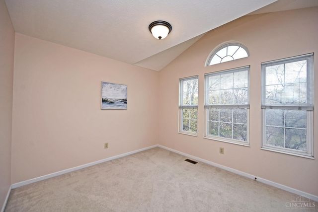 12168 Crestfield Court, Symmes Twp, OH 45249