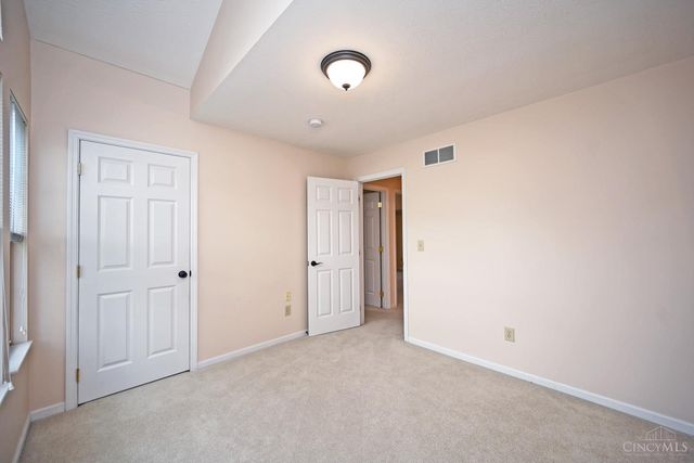 12168 Crestfield Court, Symmes Twp, OH 45249