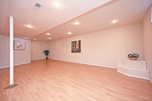 12168 Crestfield Court, Symmes Twp, OH 45249