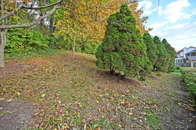 12168 Crestfield Court, Symmes Twp, OH 45249