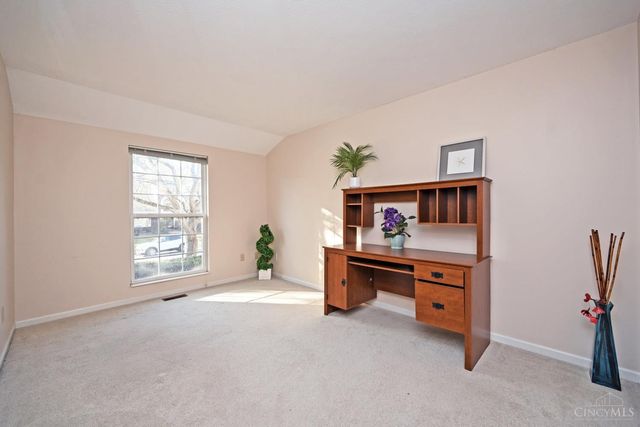 12168 Crestfield Court, Symmes Twp, OH 45249